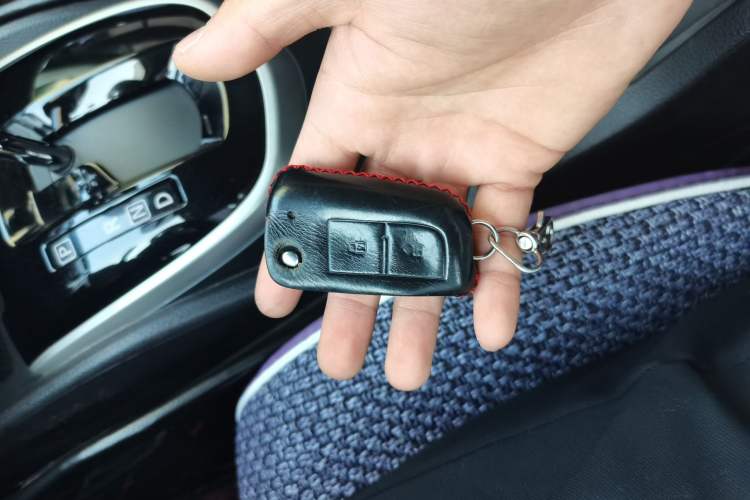 Used Nissan Qashqai 2017 2.0L CVT Smart Enjoyment Version China V Standard Vehicle Key