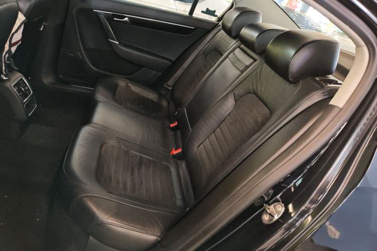 Used Volkswagen Magotan 2015 1.8TSI Luxury Model