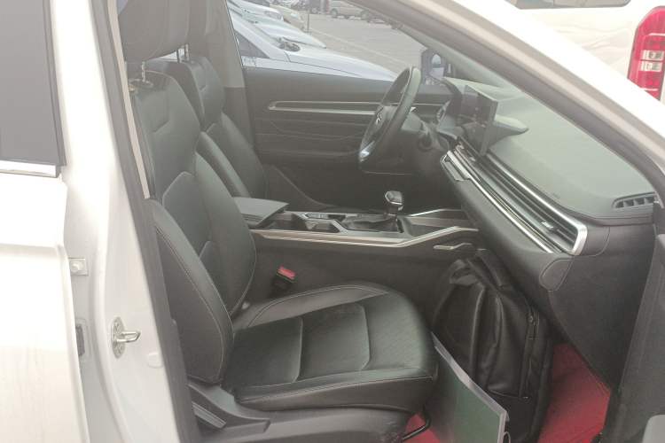 Used Geely Auto Emgrand 2023 4th Generation Champion Edition 1.5L CVT Prestige Model