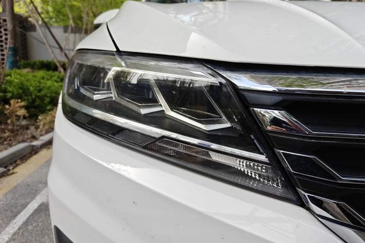 Used Volkswagen Lavida 2019 1.5L Automatic Fashion Edition China VI