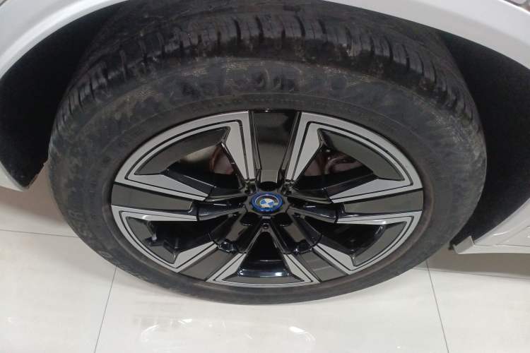 Used BMW iX3 2022 Updated Leading Version Exterior 5