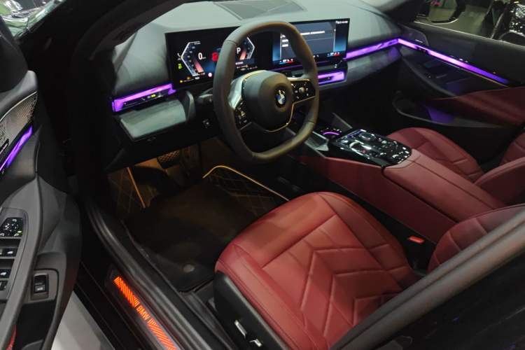 Used BMW 5 Series 2024 530Li Leading Luxury Package
