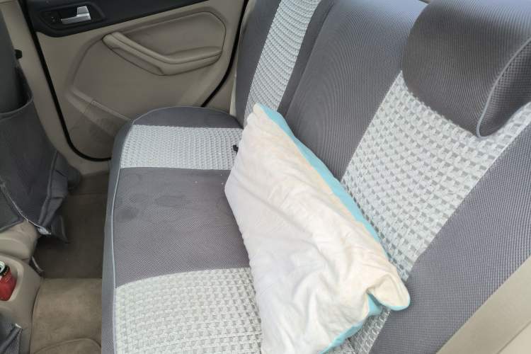 Used Ford Focus 2012 Sedan Classic 1.8L Manual Base Model