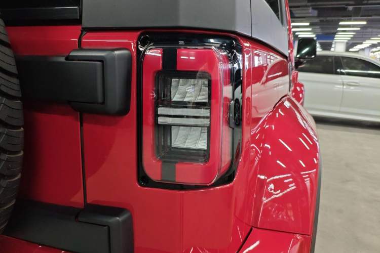 Used BAIC Off-Road BJ40 2023 2.0T Automatic Four-Wheel Drive Urban Hunter Edition Chivalrous Type