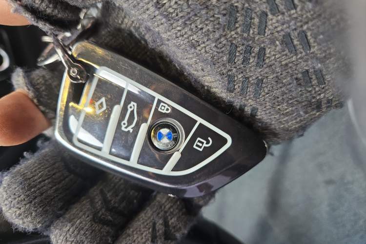 Used BMW 1 Series 2018 Facelifted 118i Sport Edition Vehicle Key