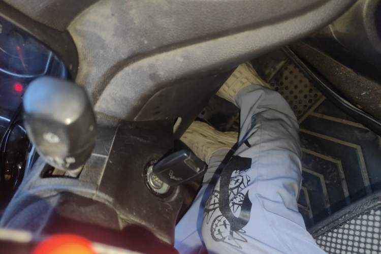 Used Wuling Hongguang V 2019 1.5L Jingqu Version China VI LAR