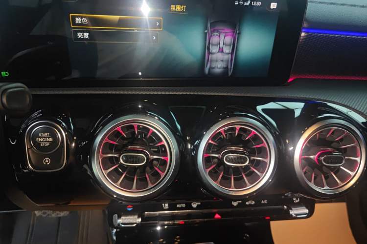 Used Mercedes-Benz A-Class 2021 A 200 L Sport Sedan Fashion Model
