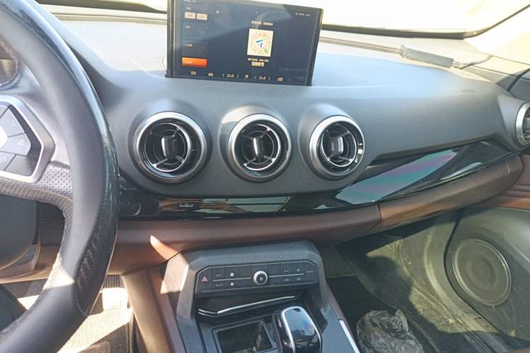 Used Wey VV7 2017 2.0T Ultra-Luxury Version