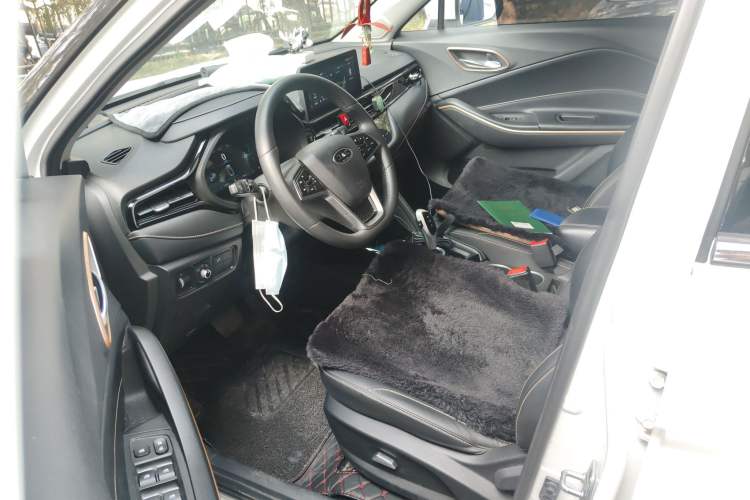 Used JAC Group iEVS4 2019 Luxury Smart Connectivity Model
