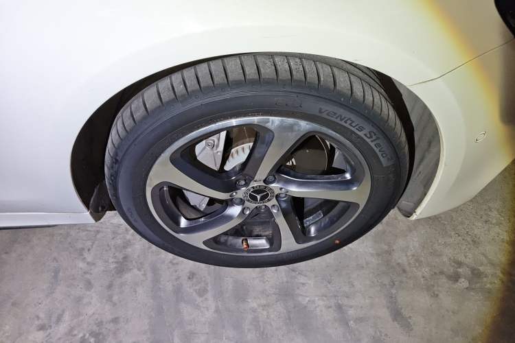 Used Mercedes-Benz E-Class 2019 E 300 L Sport Luxury Edition
