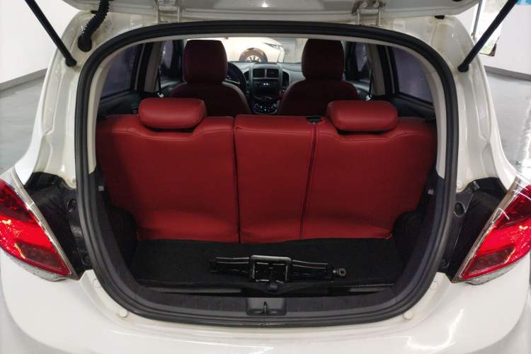 Used Oshan Benni E-Star 2021 National Edition Xin Yue Version (Fast-Charging Edition) Lithium Iron Phosphate (31.18 kWh)