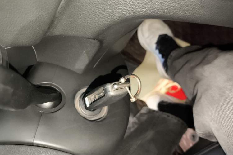 Used Audi Q3 2018 30th Anniversary Edition 30 TFSI Fashion Model Vehicle Key