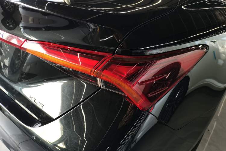 Used Toyota Avalon 2019 2.0L XLE Premium Edition China VI