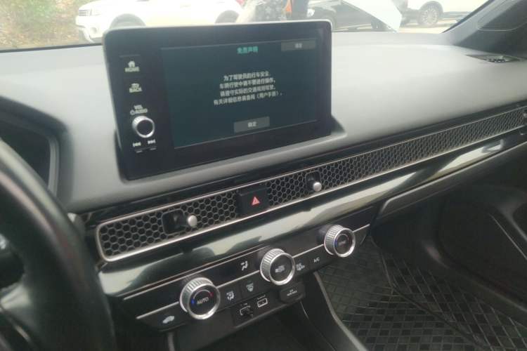 Used Honda Civic 2022 240TURBO CVT Dynamic Edition