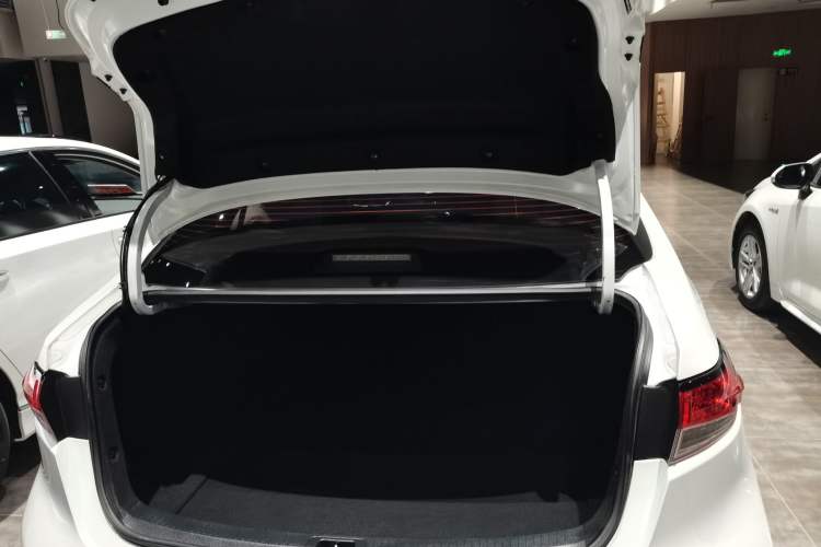 Used Toyota Levin 2021 185T CVT Sport Edition Trunk