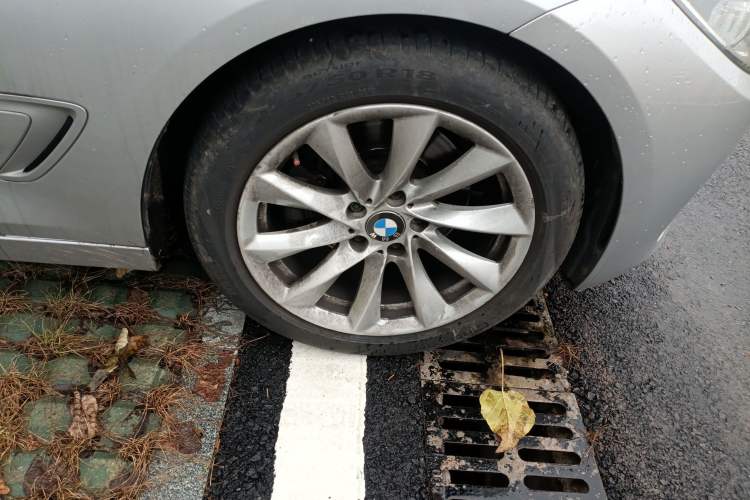 Used BMW 3 Series GT 2013 328i Sport Design Package
