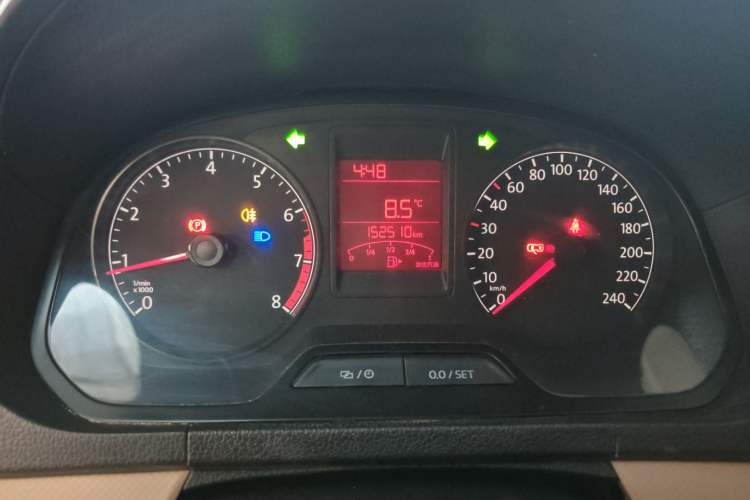 Used Volkswagen Jetta 2015 Value Edition 1.6L Manual Fashionable Style