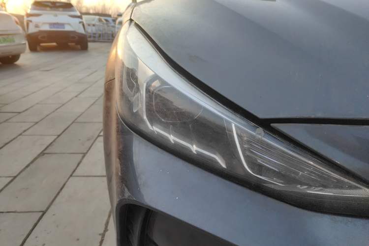 Used MG 5 2021 180 DVVT CVT Youthful Style Edition
