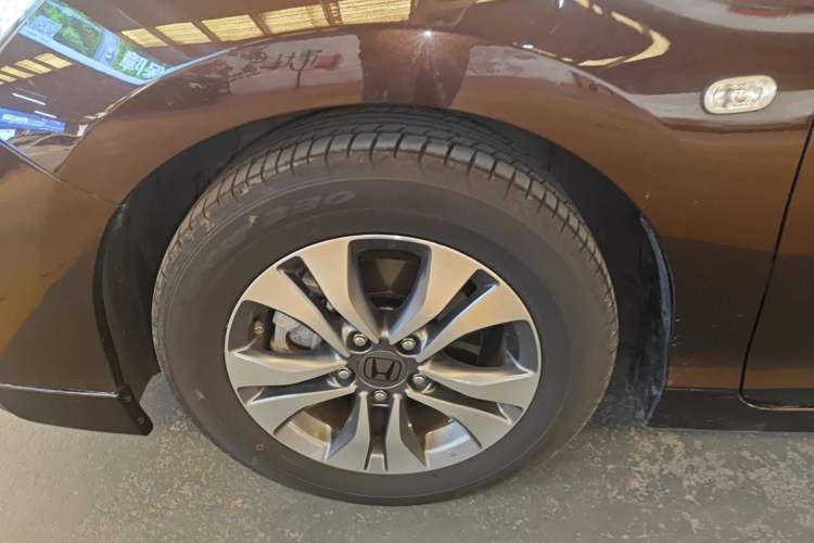 Used Honda Accord 2014 2.0L EXN Luxury Navigation Edition
