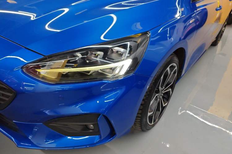 Used Ford Focus 2021 Sedan EcoBoost 180 Automatic ST Line Left Front Headlight