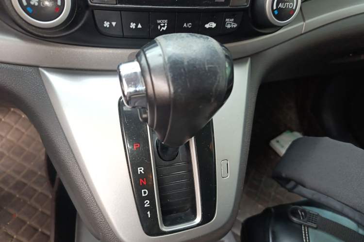 Used Honda CR-V 2013 2.4L four-wheel drive luxury version