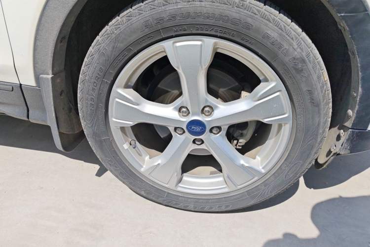 Used Ford Kuga 2017 EcoBoost 180 Two-Wheel-Drive Tiger Leap Model