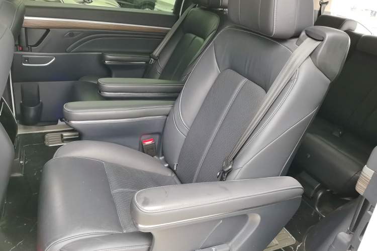 Used GAC Trumpchi M8 2021 Lingxiu Series 390T Deluxe Edition Left Rear Seat