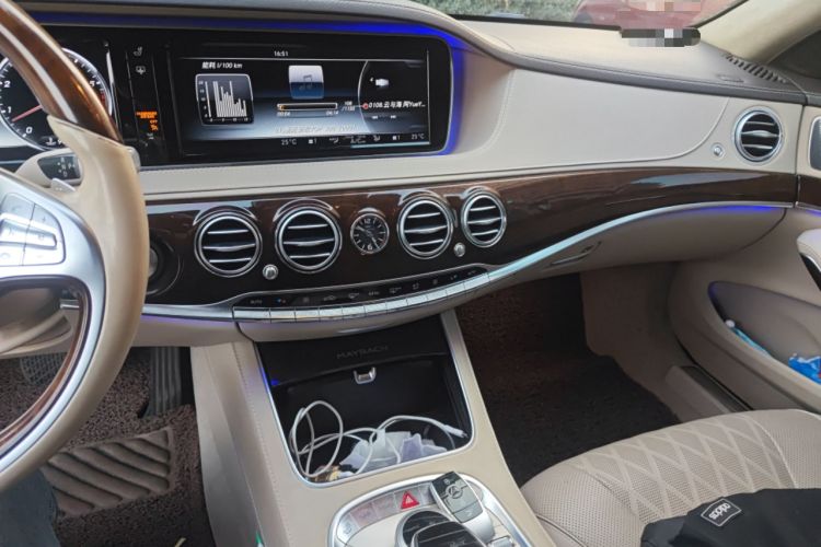 Used Mercedes-Benz Maybach S-Class 2016 S 400 4MATIC Audio And AC Panel