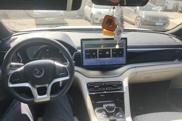 Used BYD Song PLUS New Energy 2021 EV Flagship Model
