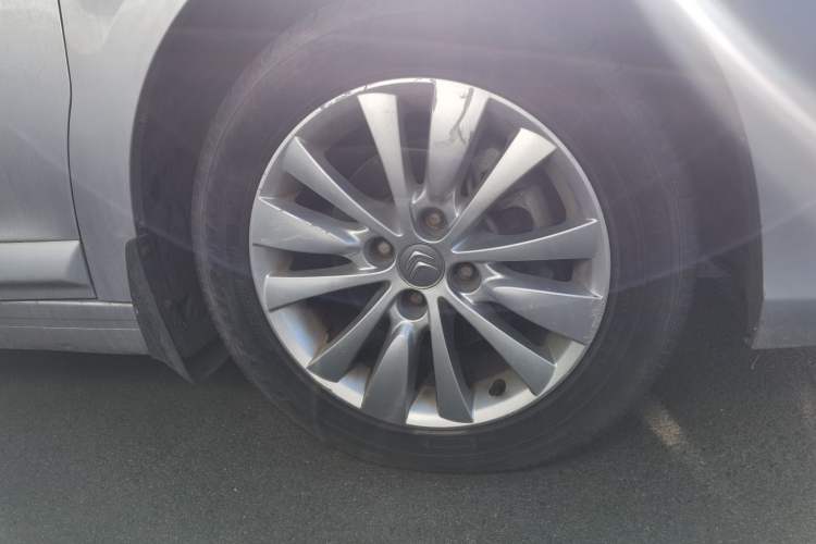 Used Citroen C-Quatre 2012 Sedan 1.6L Automatic Prestige Model Right Front Wheel Hub