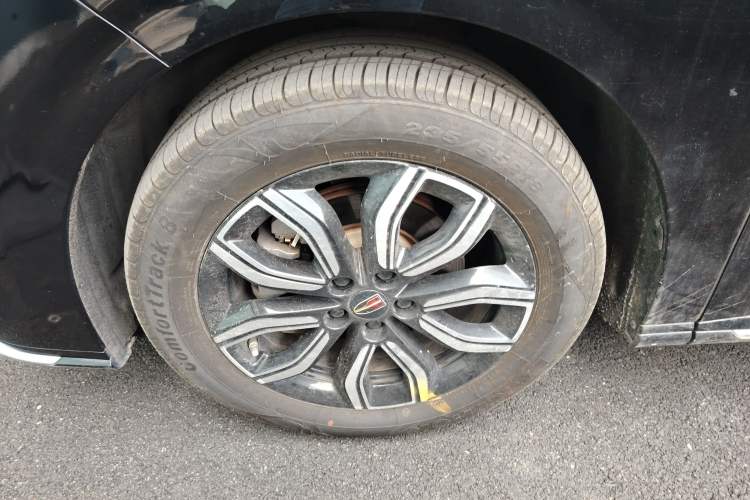 Used Hongqi HQ9 2023 2.0T Smart Connect Flagship Edition Left Front Wheel Hub