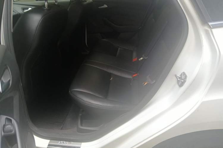 Used Ford Focus 2015 Hatchback 1.6L Manual Comfort Edition