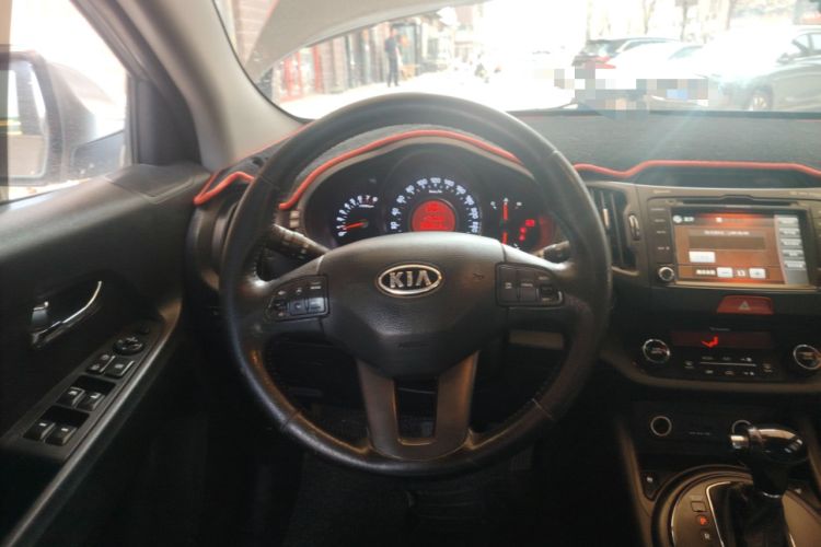 Used Kia Sportage R 2011 2.4L Automatic 4x4 Premium Edition Steering Wheel