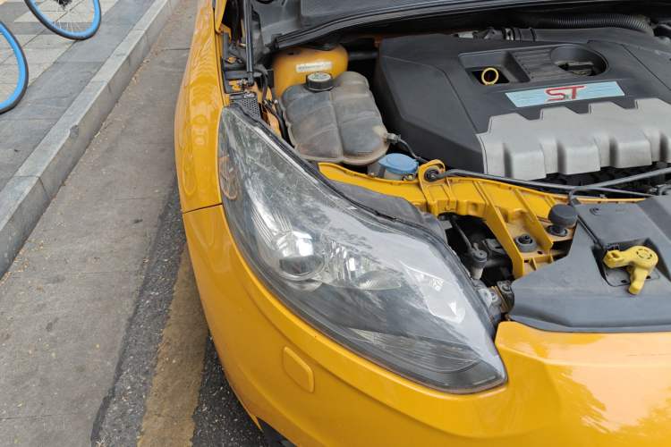 Used Ford Focus 2013 2.0T ST Orange Edition