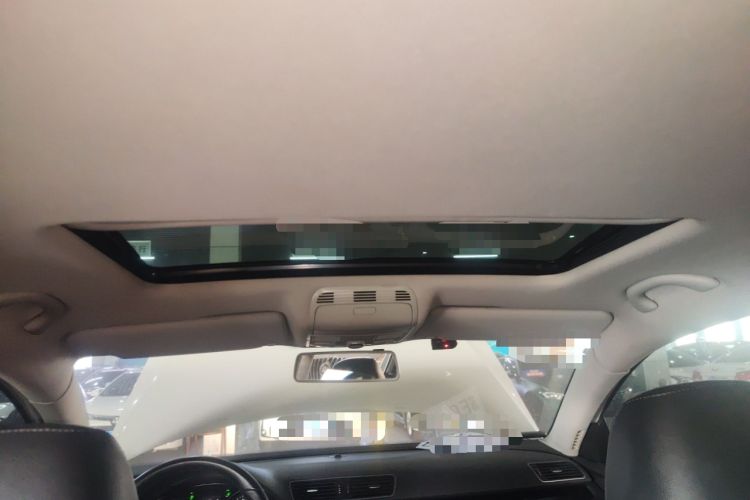 Used Volkswagen Magotan 2013 2.0 TSI Luxury Model