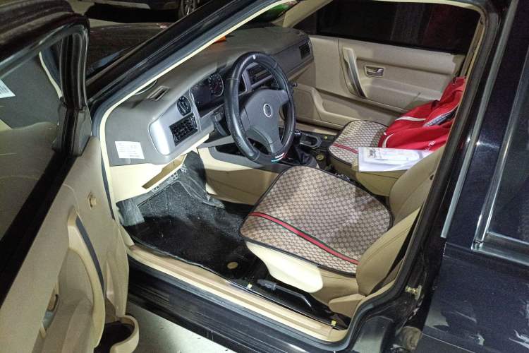 Used Volkswagen Santana Vista 2008 1.8L Manual Comfort Edition Driver Seat