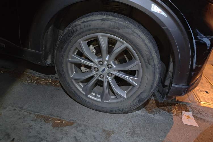 Used Ford Explorer 2020 EcoBoost 285 Rear-Drive Trend Edition 7-Seater