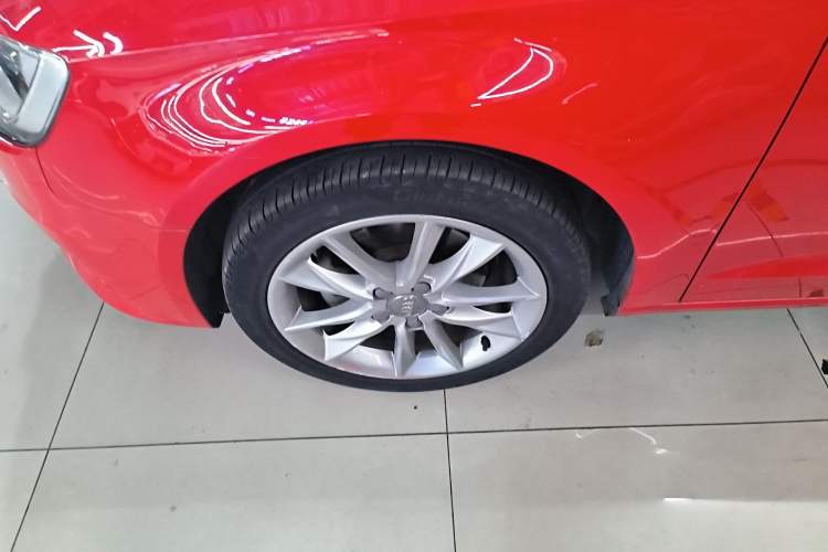 Used Audi A3 2015 Sportback 35 TFSI Millionth Anniversary Comfort Model Left Front Wheel Hub