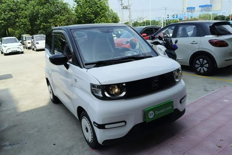 Used Chery QQ Ice Cream 2022 170km Sundae Phosphate Lithium-Ion