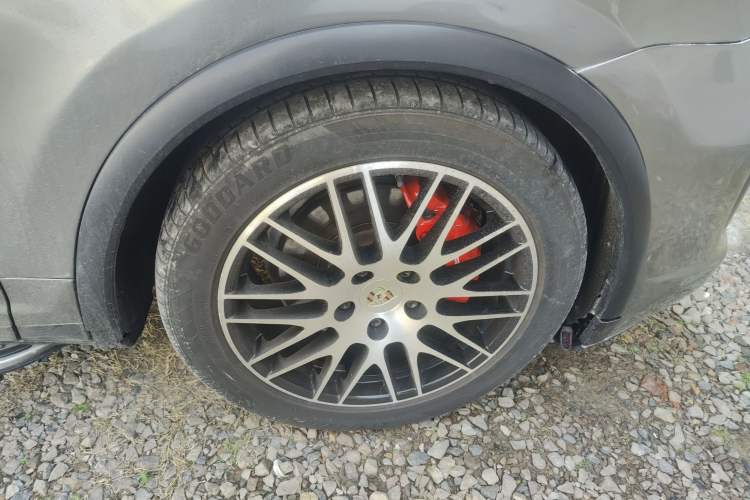 Used Porsche Cayenne 2011 Cayenne S 4.8L