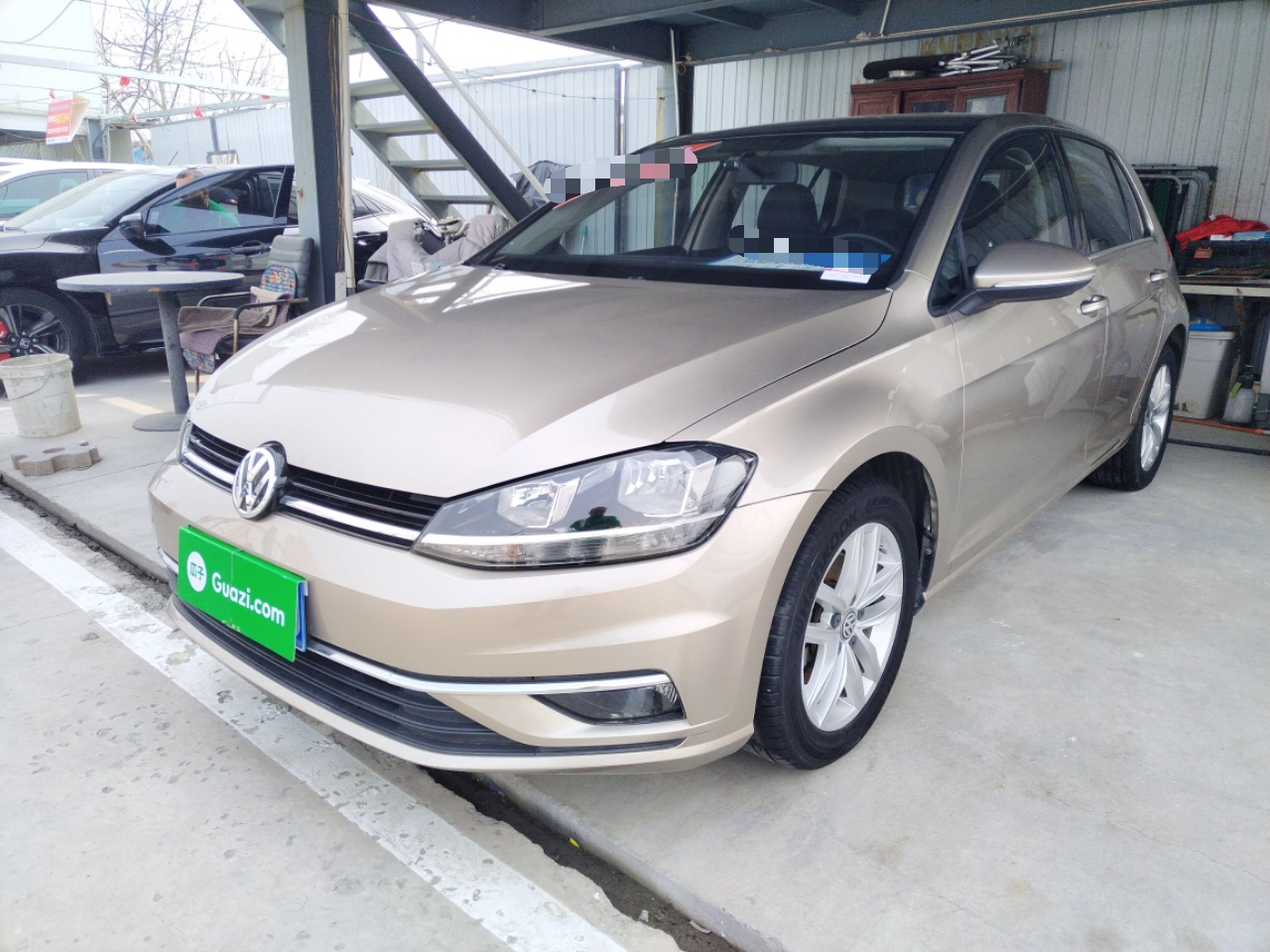 Parte inferior delantera