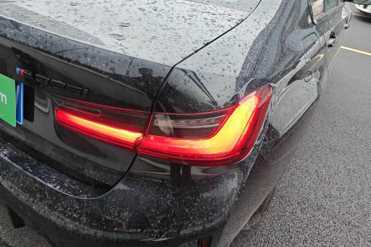 Used BMW 3 Series 2025 325i M Sport Package Right Rear Taillight