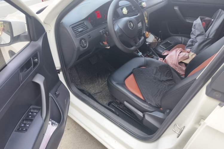 Used Volkswagen Santana 2018 1.5L Automatic Fashion Edition