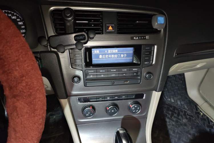 Used Volkswagen Golf 2015 1.4TSI Automatic Comfort Model
