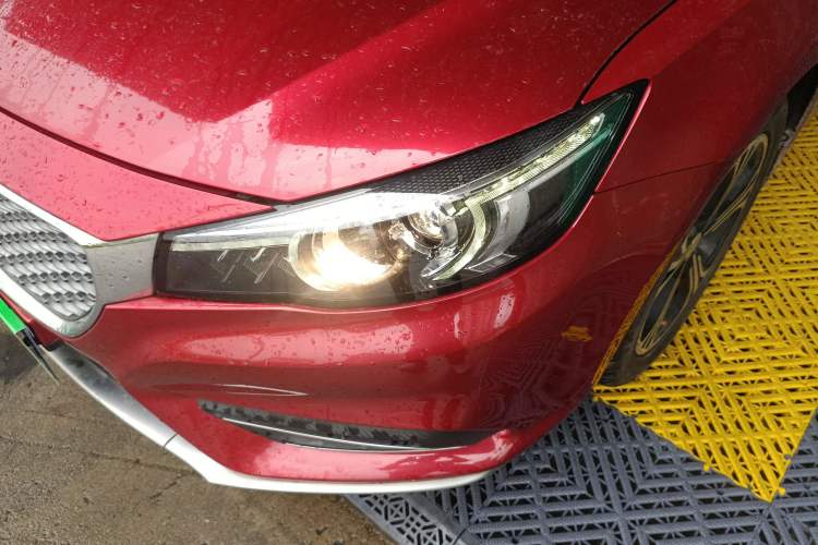 Used MG 6 2017 20T Manual Luxury Smart Connect Version China V Standard