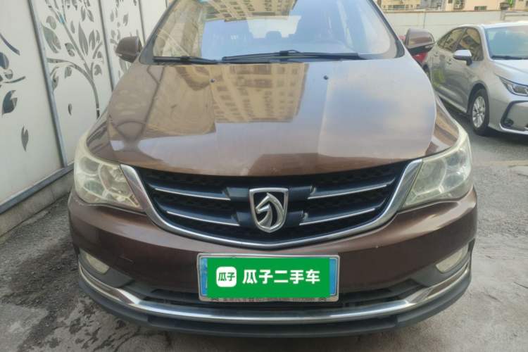 Used Baojun 730 2016 1.5T Manual Comfort Version 7 Seats