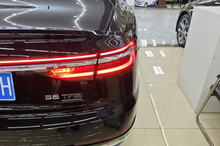 Used Audi A8 2022 A8L 50 TFSI quattro Comfort Edition Collector's Model
