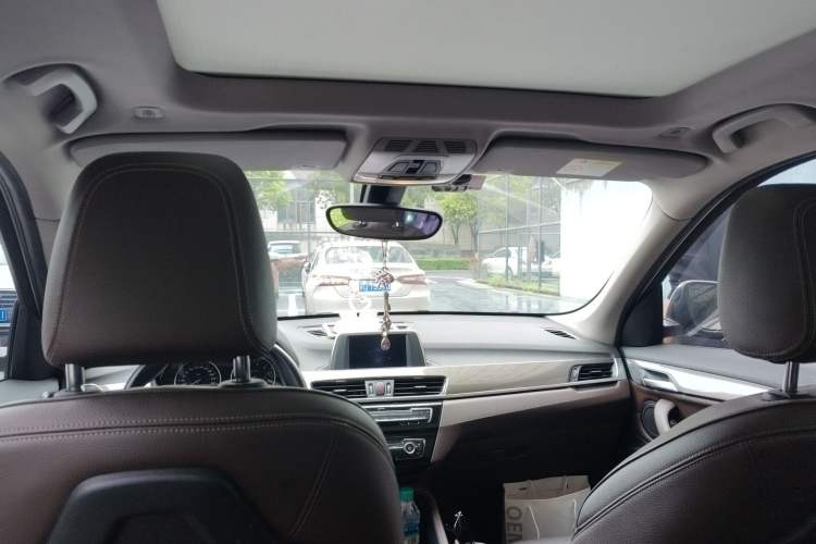 Used BMW X1 2018 sDrive18Li Luxury Model
