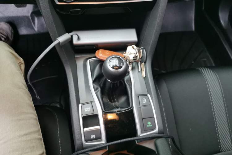 Used Honda Civic 2016 220TURBO Manual Luxury Edition