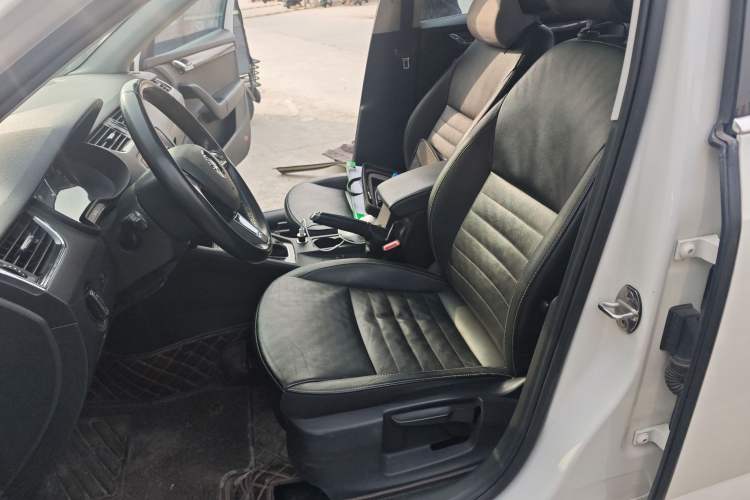 Used Skoda Octavia 2017 1.6L Automatic Smart Drive Edition
